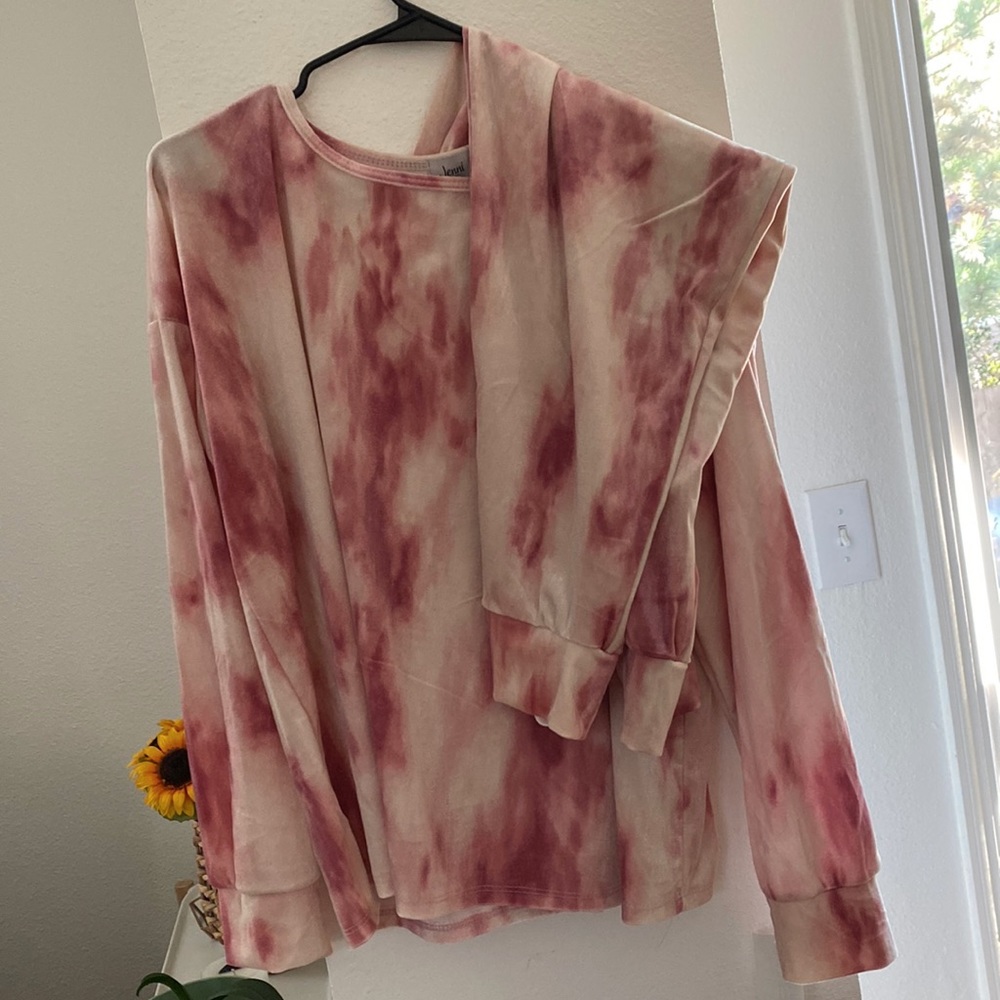 Two-piece, velvet tie-dye pajama lounge set.